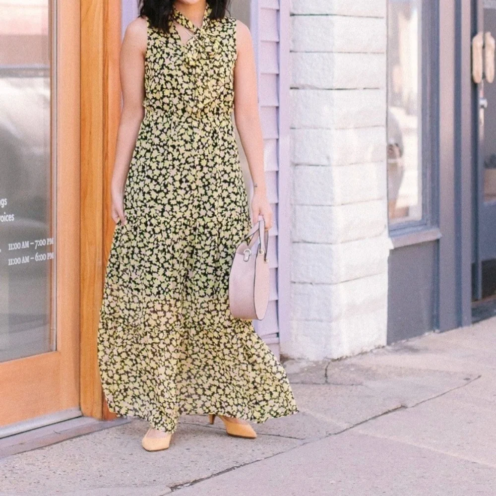 Who What Wear Yellow and Black Floral Maxi Dress - Picture 4 of 4